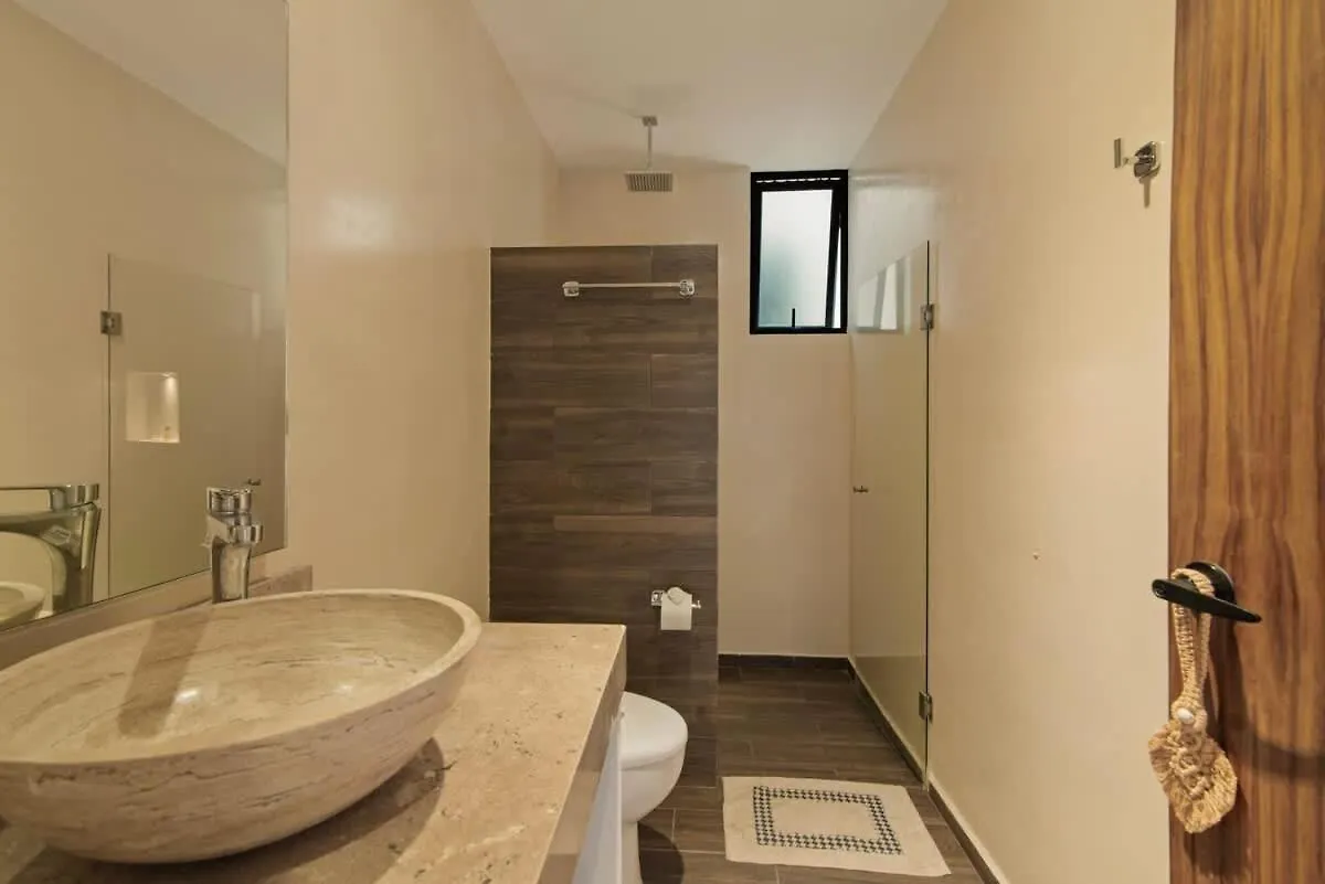 4 Pax Luxury Condo Pool Acces 图卢姆 公寓